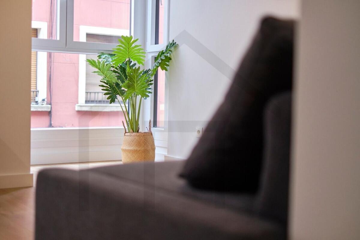 Cervantes - Apartamento A Estrenar Con Parking Gijon Exterior photo